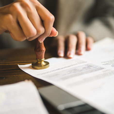 Contracte și declarații